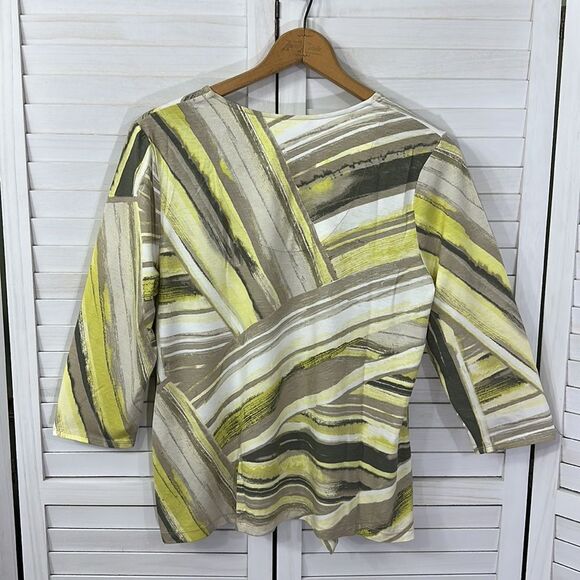 Chico's Top Size 1 (8) Stretch Angled Hemline - Picture 6 of 14